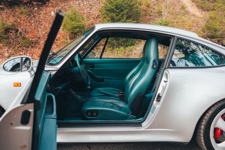 Porsche 993 Carrera 4S