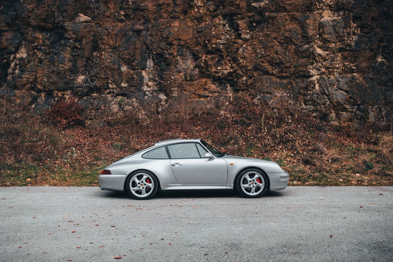 Porsche 993 Carrera 4S
