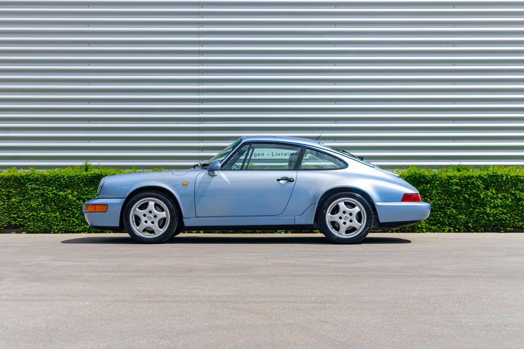 Porsche 964 Carrera 4