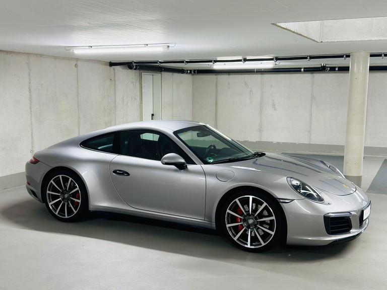Porsche 991.2 Carrera 4S