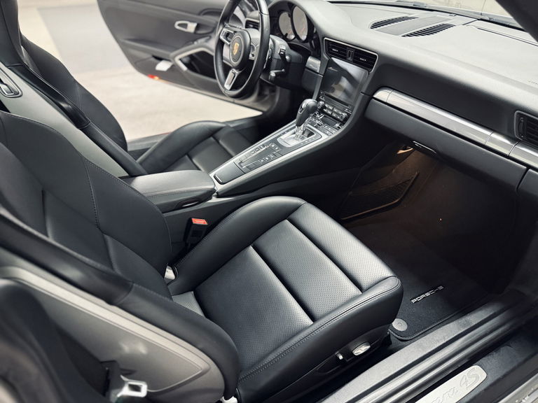 Porsche 991.2 Carrera 4S