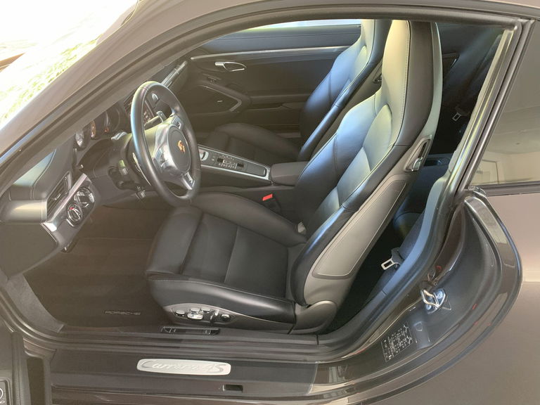 Porsche 991 Carrera 4S