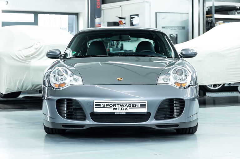 Porsche 996 Carrera 4S