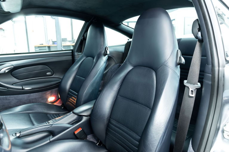 Porsche 996 Carrera 4S