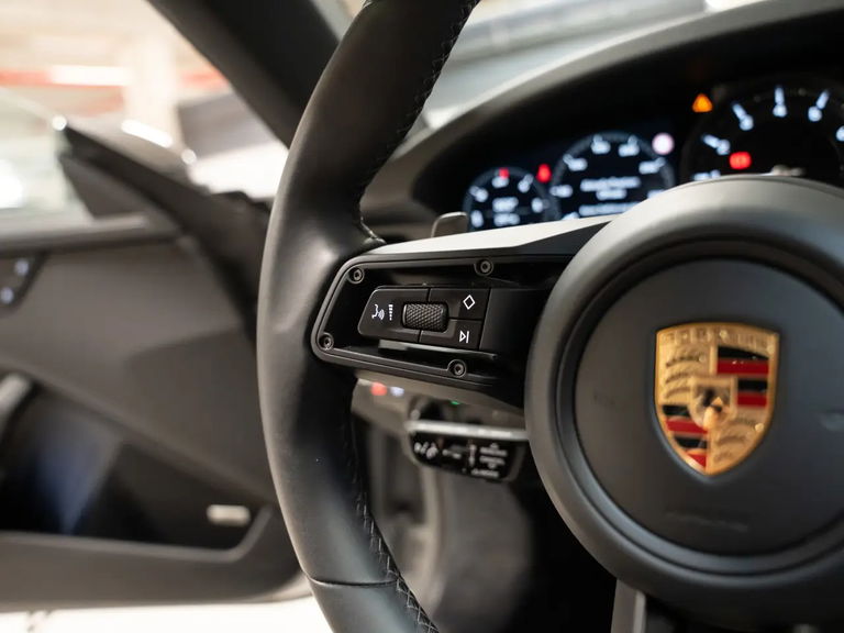 Porsche 992 Carrera T