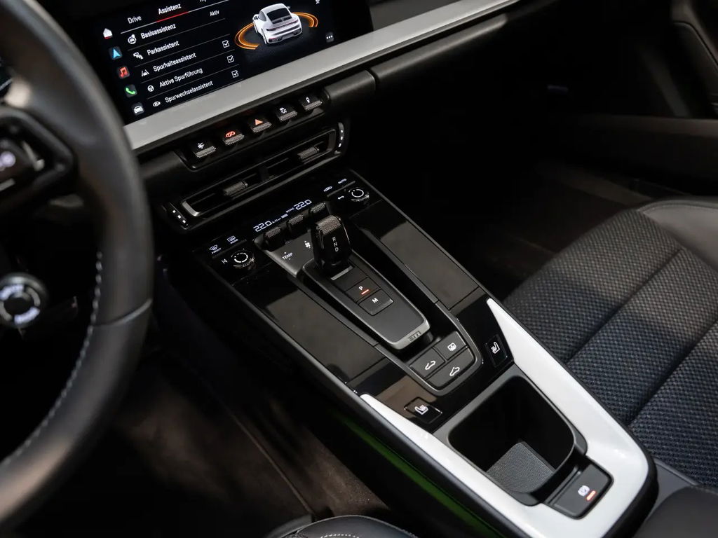 Porsche 992 Carrera T