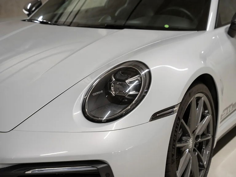 Porsche 992 Carrera T