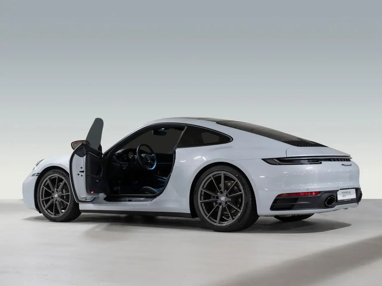 Porsche 992 Carrera T