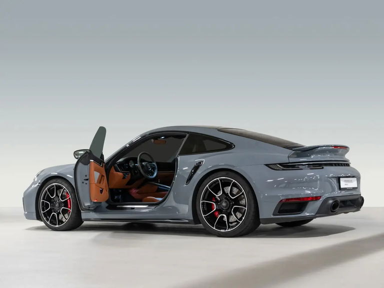 Porsche 992 Turbo