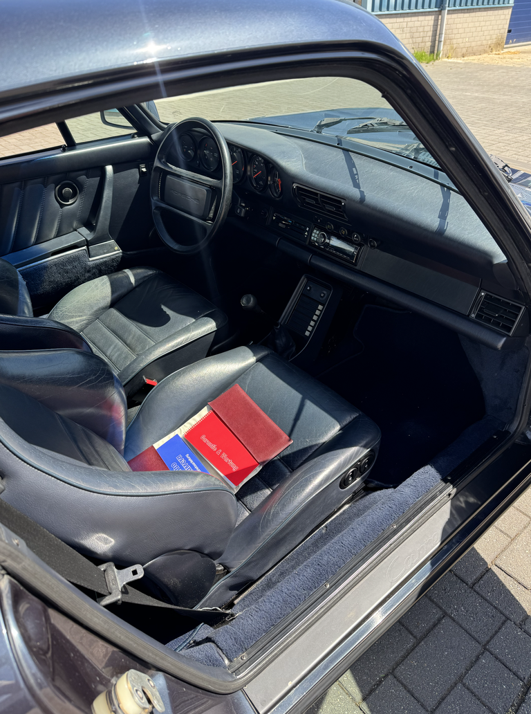 Porsche 911 Carrera 3.2