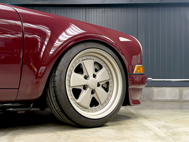 Porsche 911 Backdate