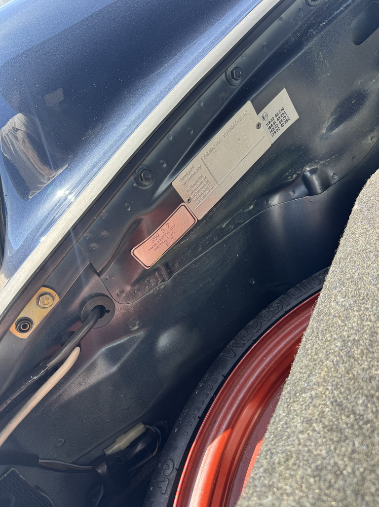 Porsche 911 Carrera 3.2