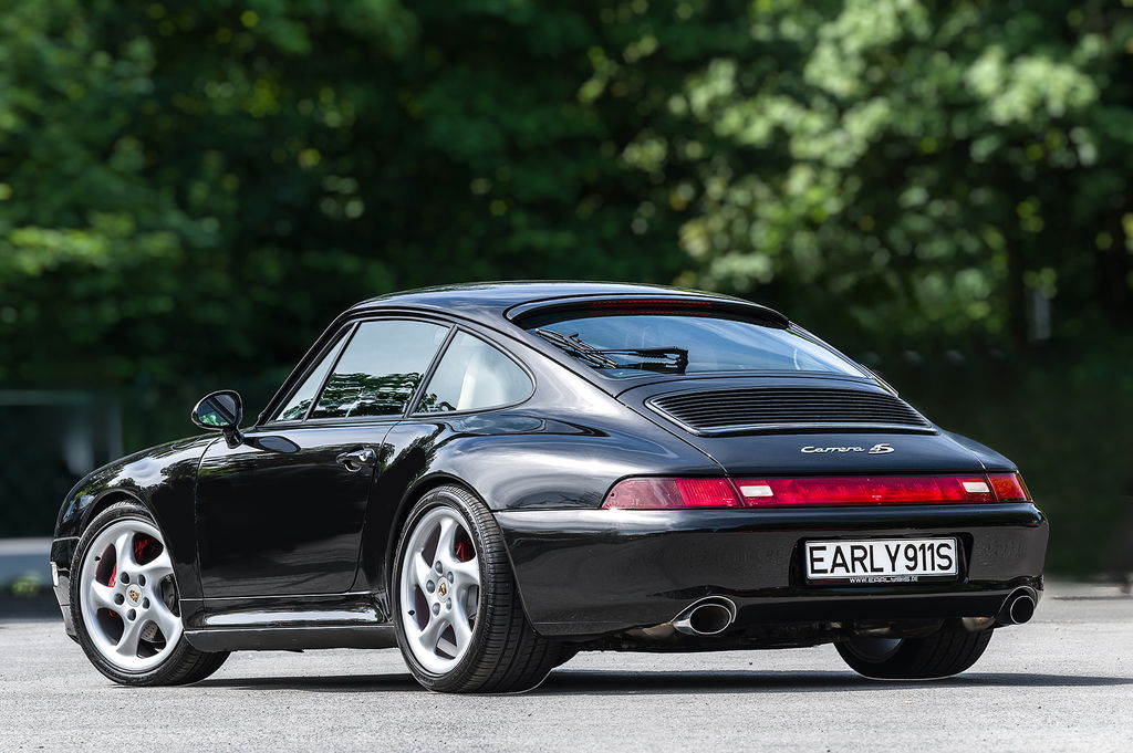 Porsche 993 Carrera 4S