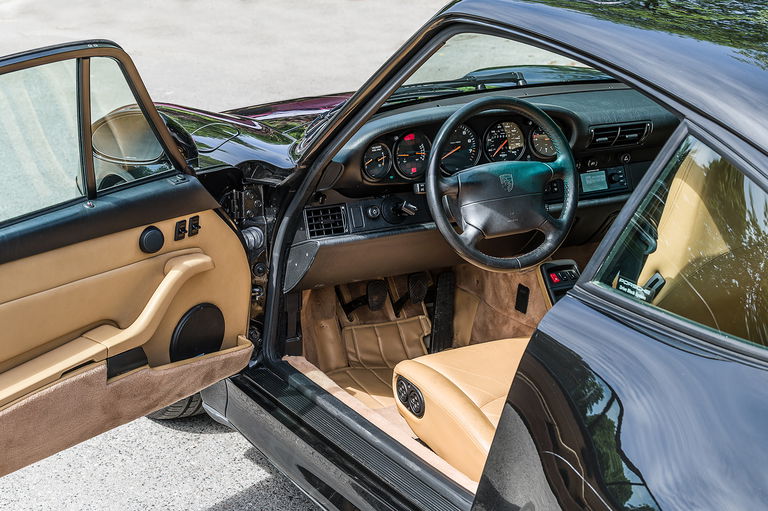 Porsche 993 Carrera 4S