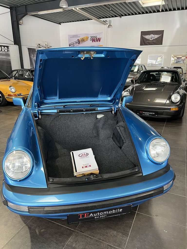 Porsche 911 SC (US)