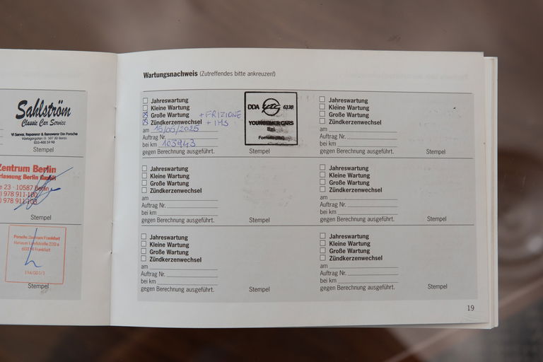 Porsche 996 Carrera 4