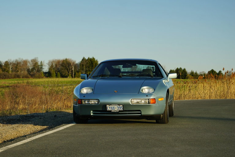 Porsche 928 S4