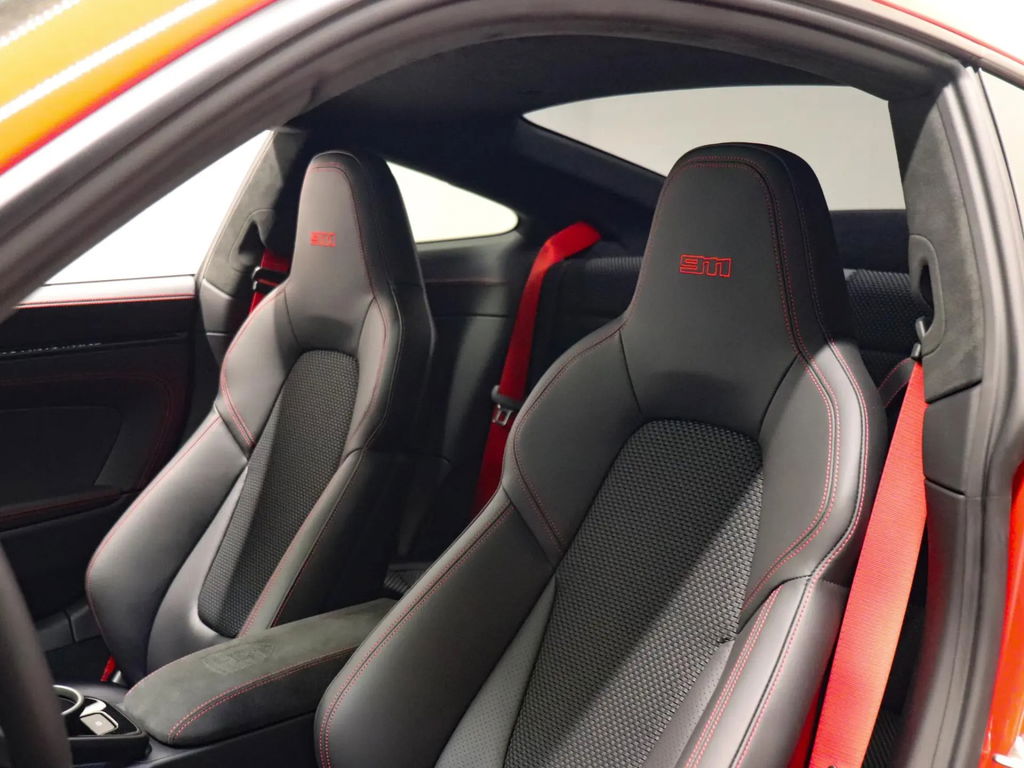 Porsche 992.2 Carrera T