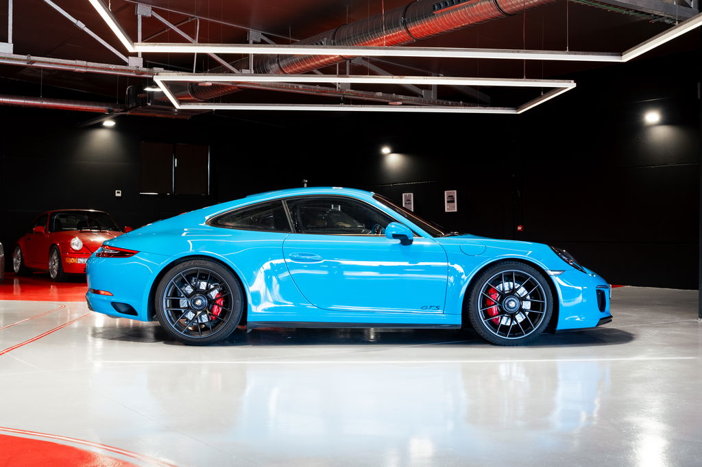 Porsche 991.2 Carrera GTS