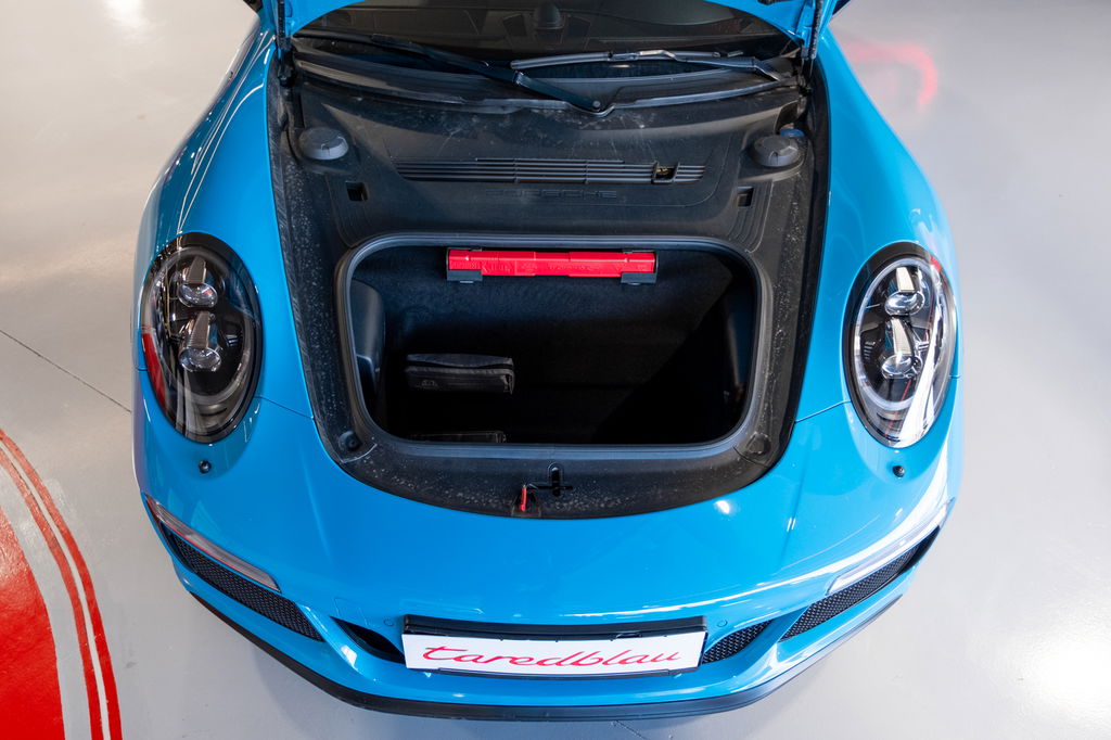 Porsche 991.2 Carrera GTS