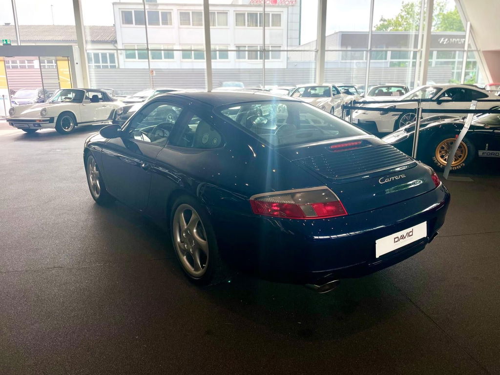 Porsche 996 Carrera