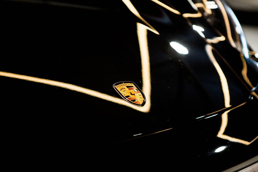 Porsche 992 Carrera 4 GTS