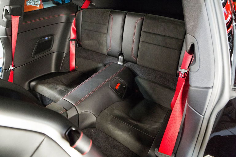 Porsche 992 Carrera 4 GTS