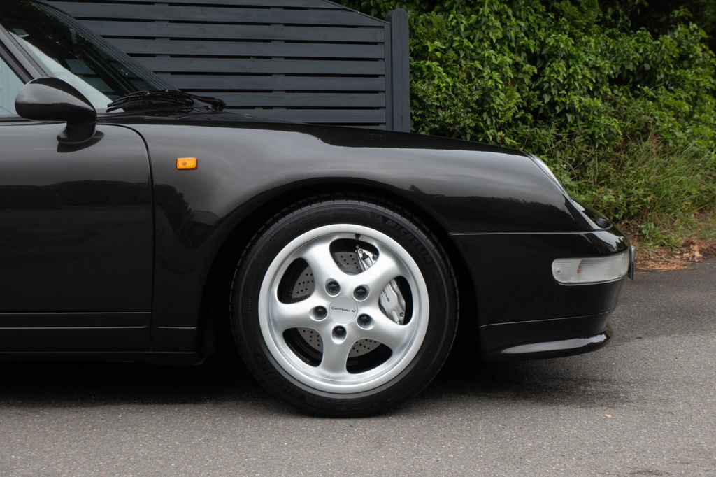 Porsche 993 Carrera 4