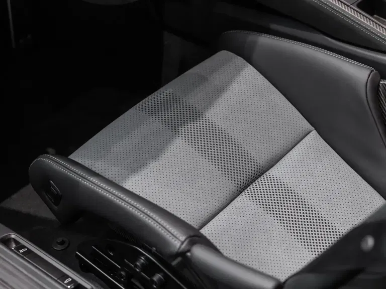 Porsche 718 Spyder RS