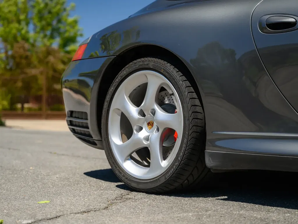 Porsche 996 Carrera 4S