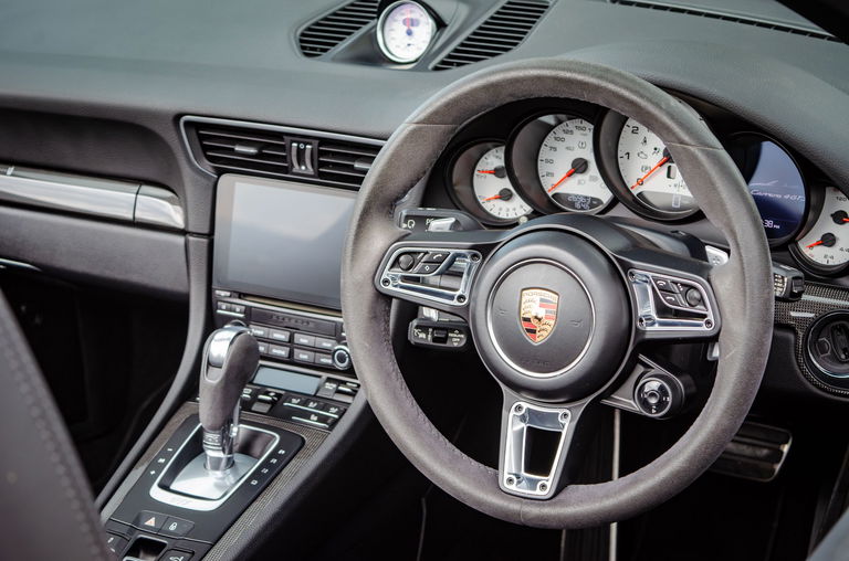 Porsche 991.2 Carrera GTS