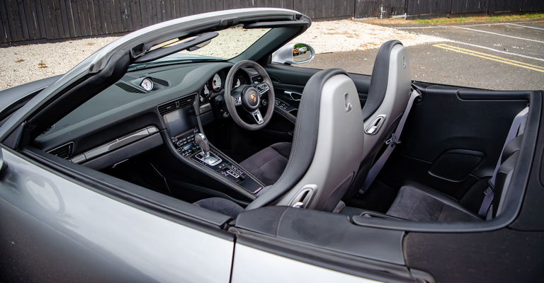 Porsche 991.2 Carrera GTS