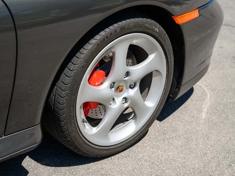 Porsche 996 Carrera 4S