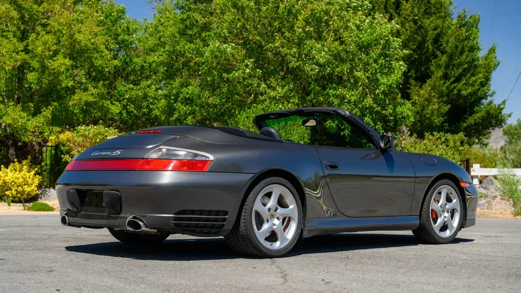 Porsche 996 Carrera 4S