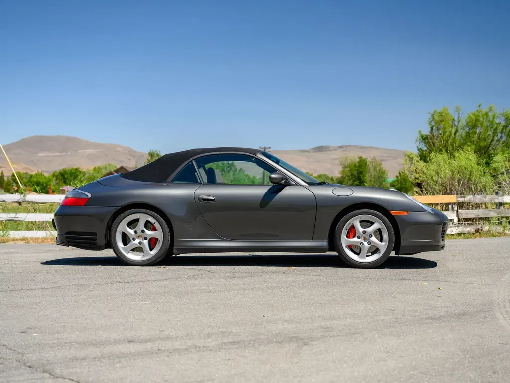 Porsche 996 Carrera 4S