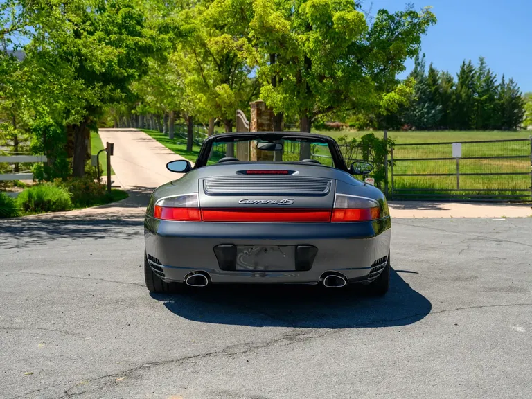 Porsche 996 Carrera 4S