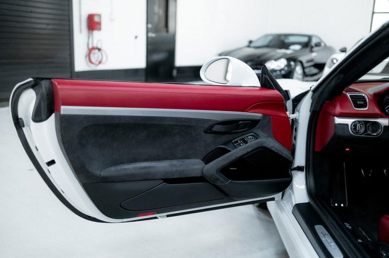 Porsche 718 Boxster