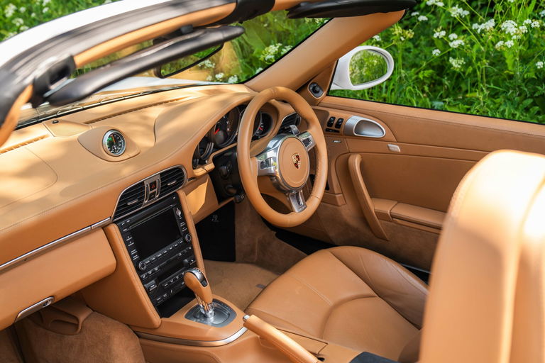 Porsche 997.2 Carrera GTS