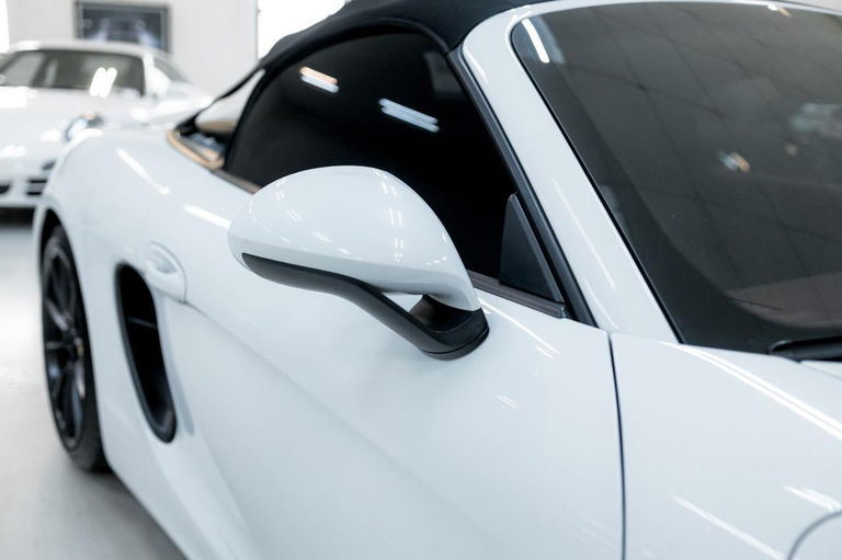 Porsche 718 Boxster