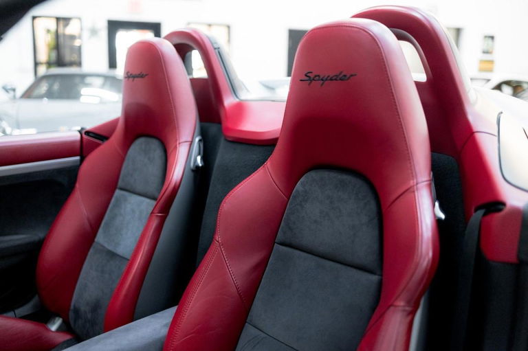 Porsche 718 Boxster