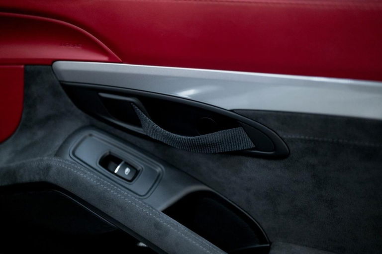 Porsche 718 Boxster