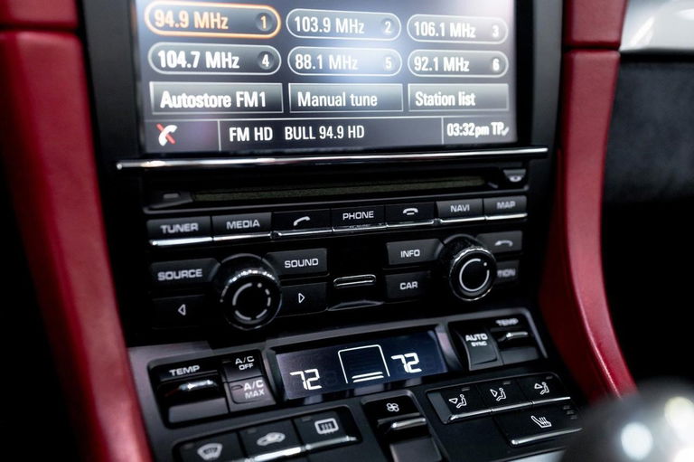 Porsche 718 Boxster