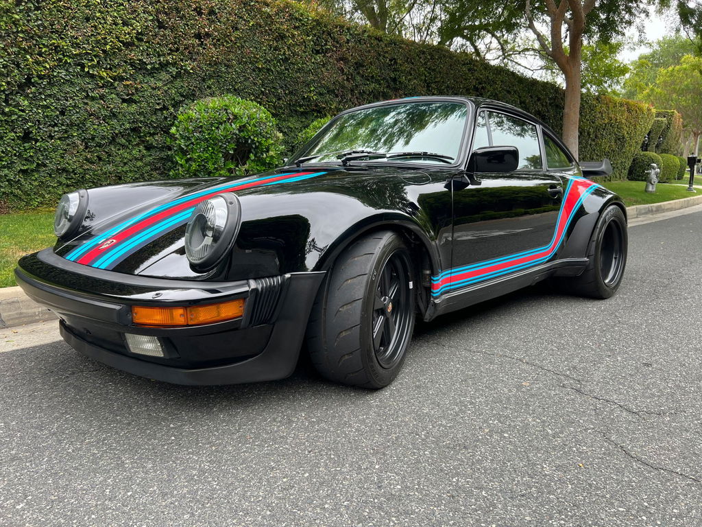 Porsche 911 Turbo 3.3