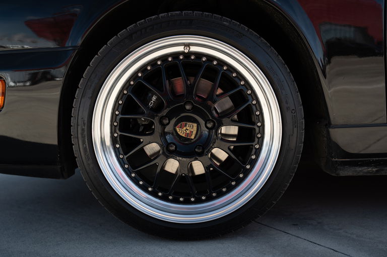 Porsche 964 Carrera 4