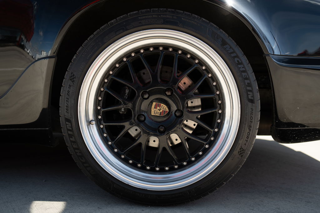 Porsche 964 Carrera 4