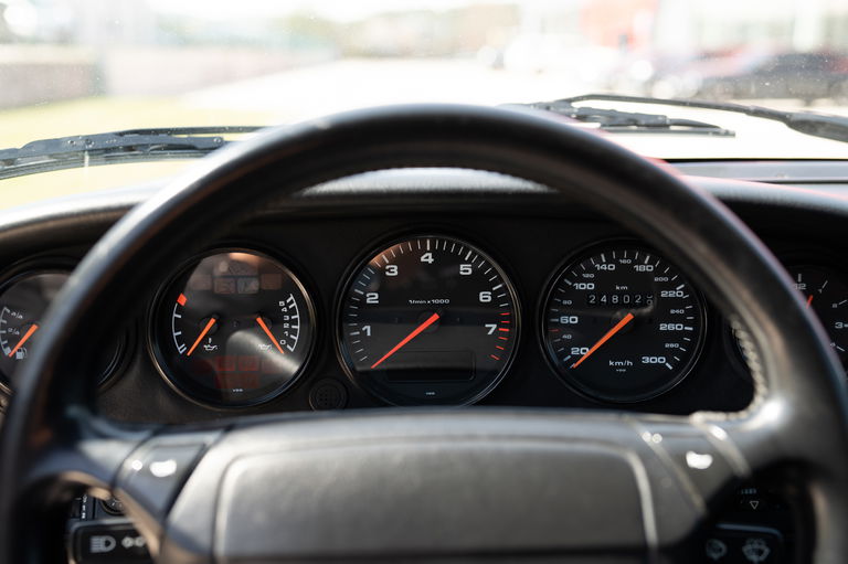 Porsche 964 Carrera 4