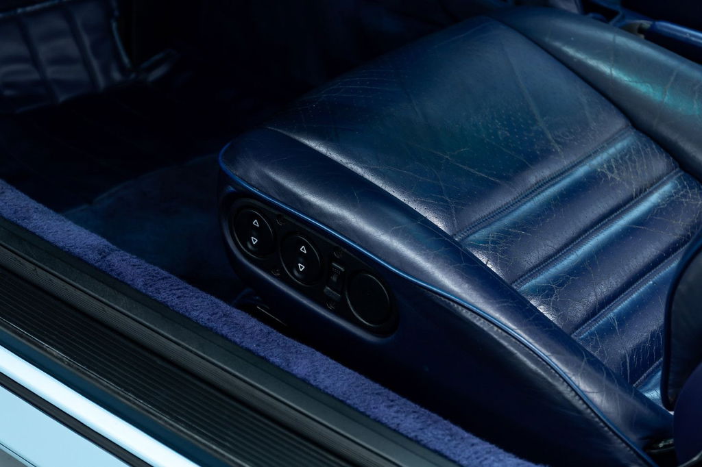 Porsche 964 Carrera 4