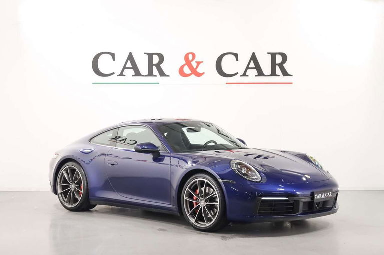 Porsche 992 Carrera 4S