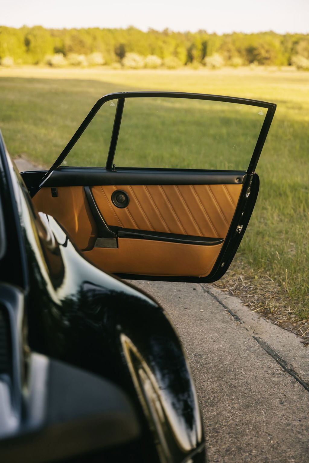 Porsche 911 Turbo 3.0 (US)