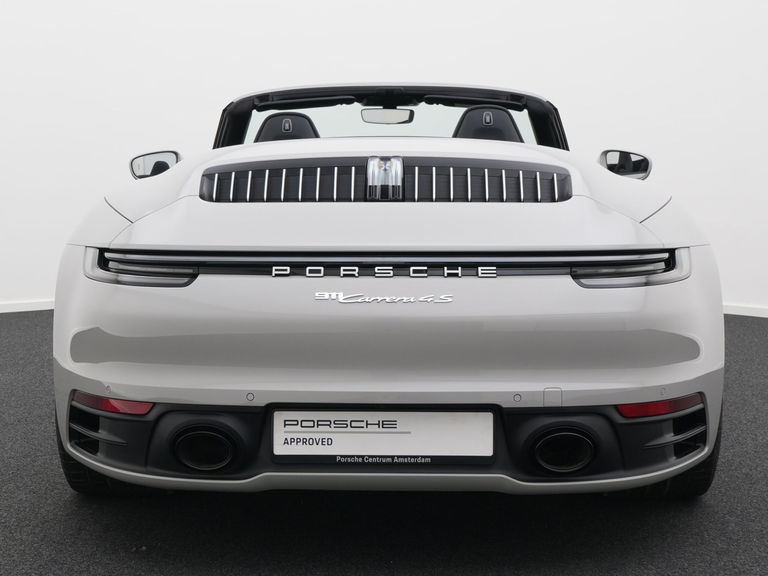 Porsche 992 Carrera 4S